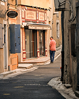 Pernes-les-Fontaines