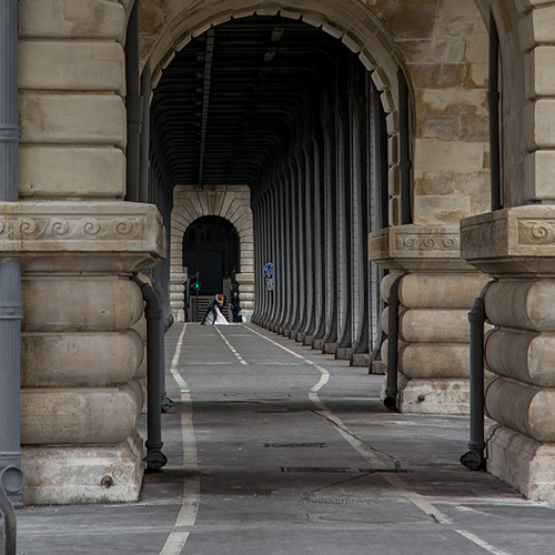 Bir-Hakeim Bridge